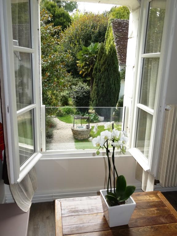 Jardin De Canaan Saint-Julien-de-Chédon 部屋 写真